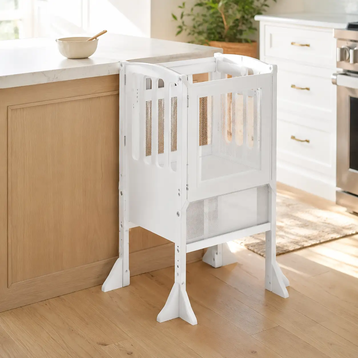 Guidecraft Kitchen Helper Toddler Tower